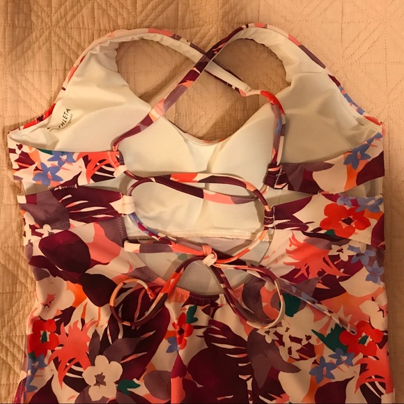 Athleta D-DD Daybreak Triangle Tankini—Medium Tall - Picture 8 of 8